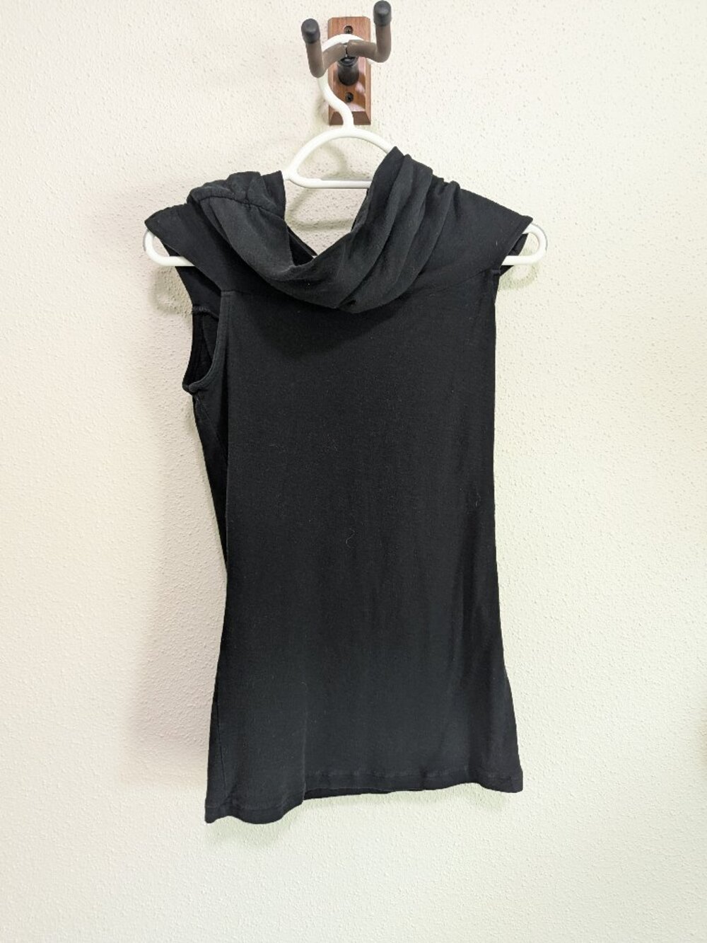 Standard James Perse Black Cowl Neck Sleeveless Cotton Top Size 1